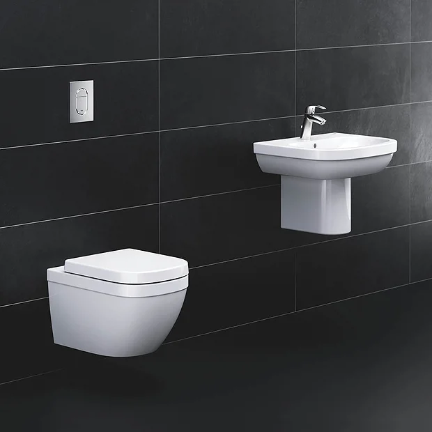 Grohe Euro Ceramic 600mm 1TH Basin + Half Pedestal 3 Grohe Euro Ceramic 600mm 1TH Basin + Half Pedestal